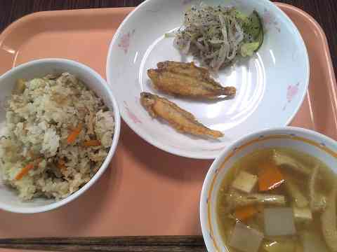 給食.jpg