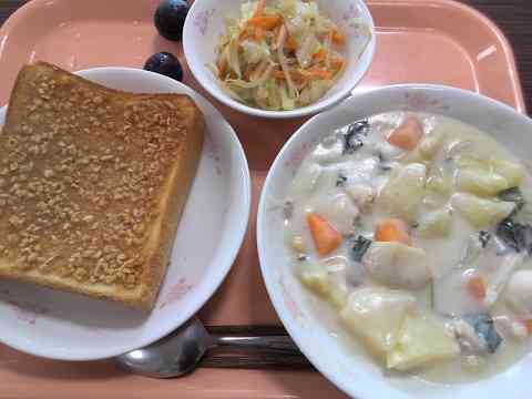 給食