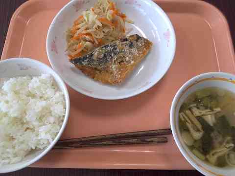給食