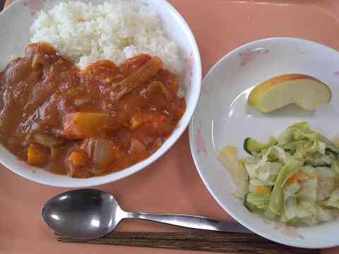 給食