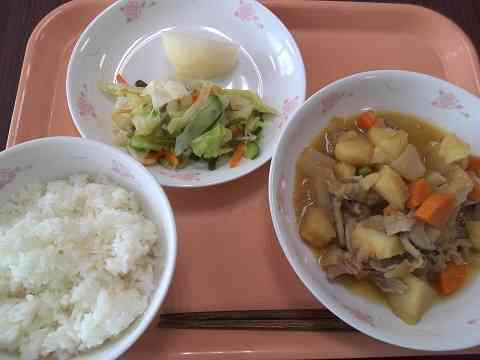給食