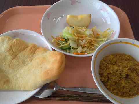 給食