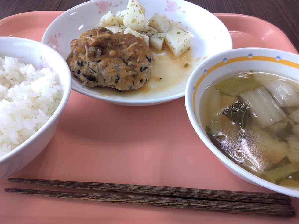 給食2