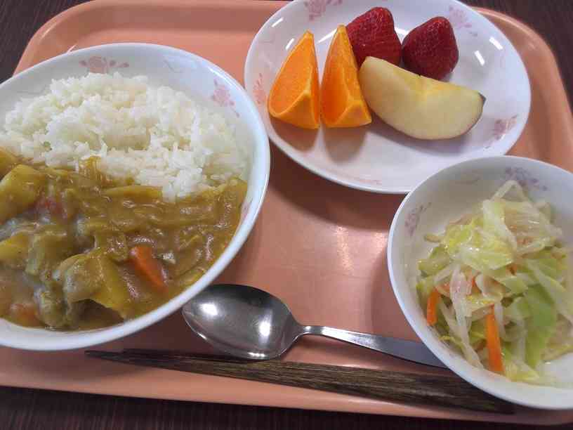 給食