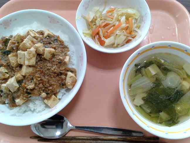 給食