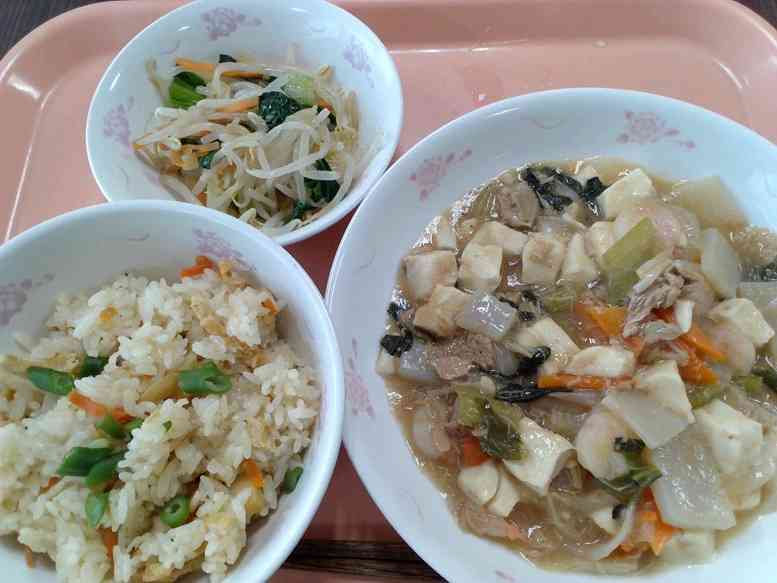 給食
