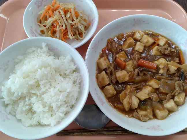 給食2
