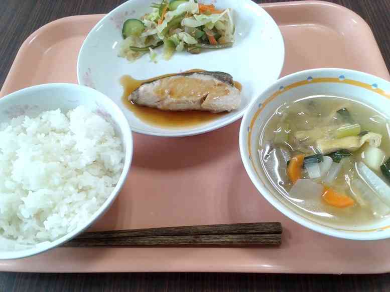 給食