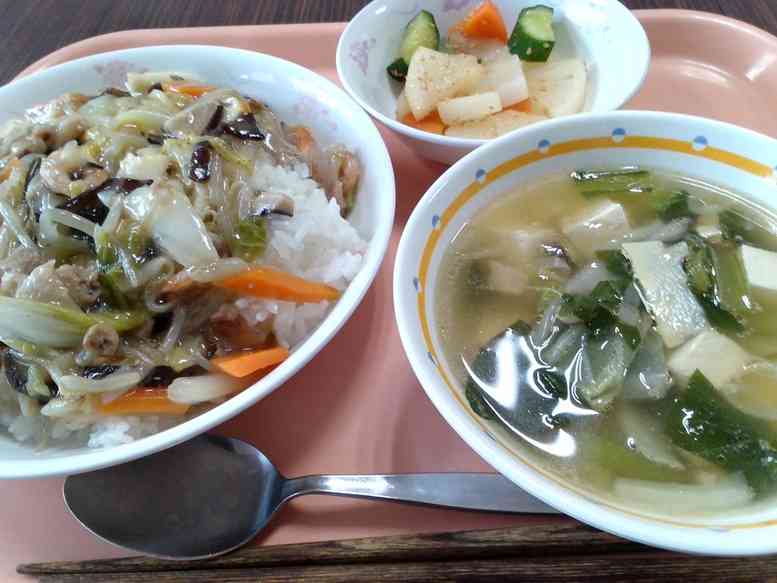 給食0