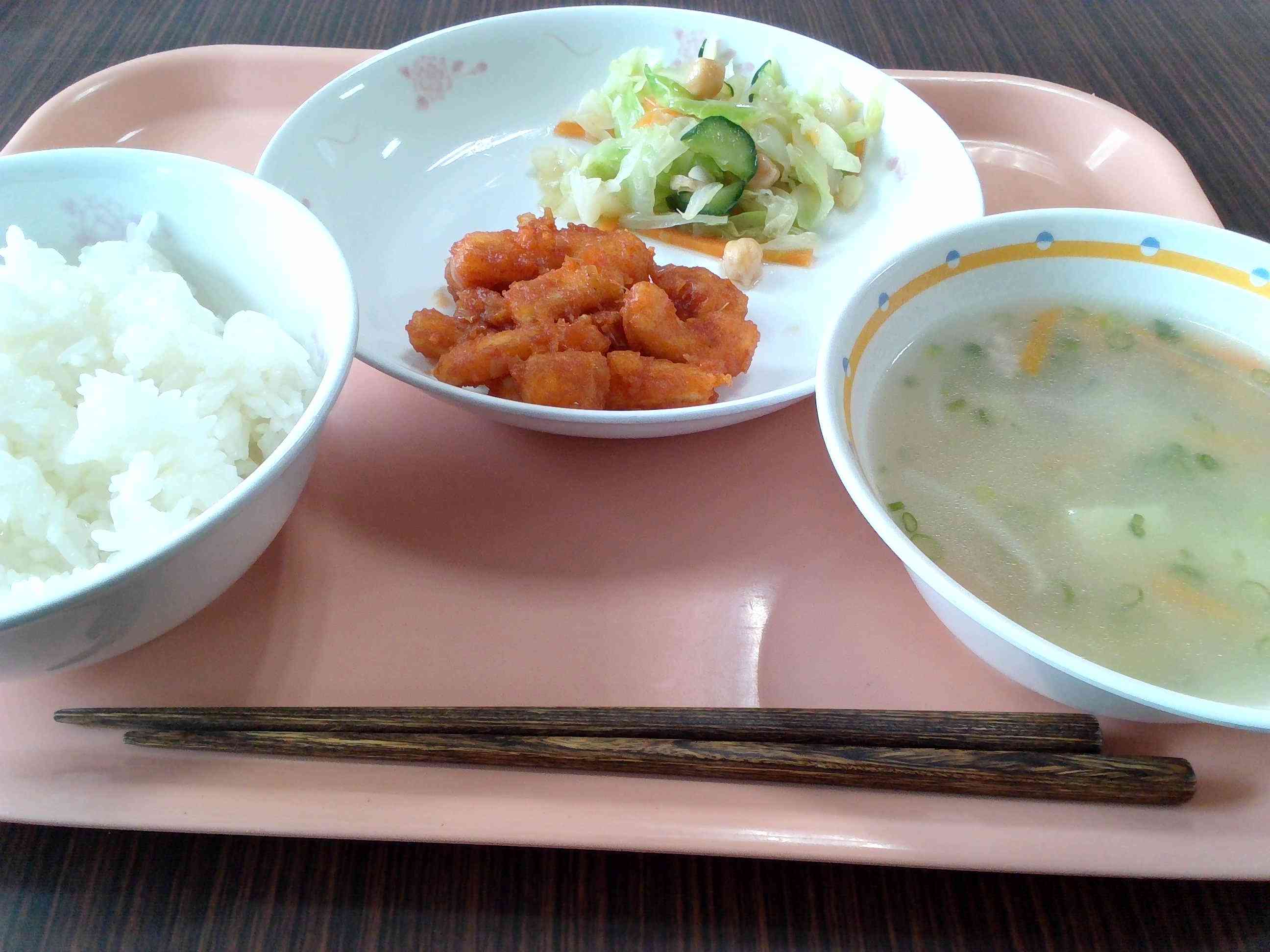 給食