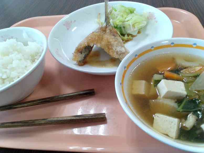 給食