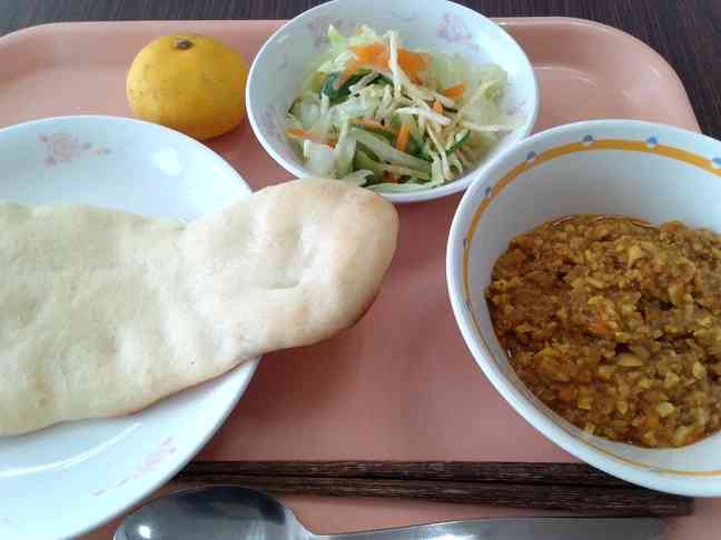 給食-2